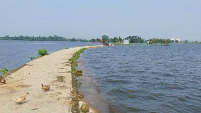 হাওর ও  নদীর পানি কমছে