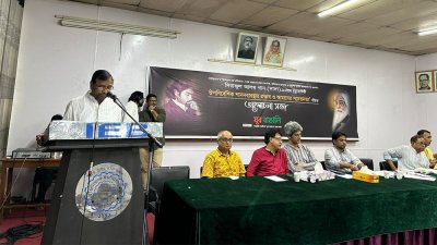 সিরাজুল আলম খানের প্রথম মৃত্যুবার্ষিকীর আলোচনা সভায় বক্তারা