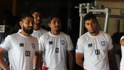 জামালদের লক্ষ্য তিন পয়েন্ট