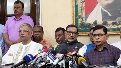 সংবাদ সম্মেলনে ওবায়দুল কাদের (ছবি: ফোকাস বাংলা)