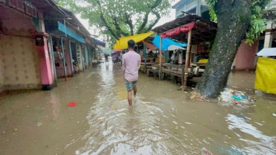 মৌলভীবাজারে বন্যার পানি