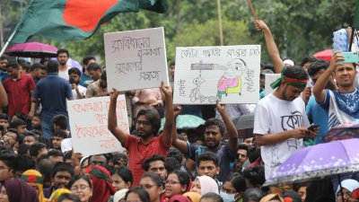 আজ বিকাল ৩টায়  শুরু হবে 'বাংলা ব্লকেড'