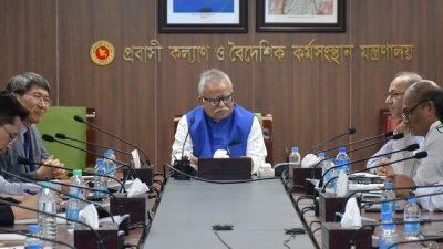 কোইকার প্রতিনিধিদলের সঙ্গে বৈঠকে প্রবাসী কল্যাণ ও বৈদেশিক কর্মসংস্থান প্রতিমন্ত্রী শফিকুর রহমান চৌধুরী