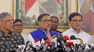 সংবাদ সম্মেলনে ওবায়দুল কাদের (ছবি: ফোকাস বাংলা)