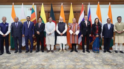 রি-ট্রিটের শেষ দিন আজ শুক্রবার ভারতের প্রধানমন্ত্রীর সঙ্গে সৌজন্য সাক্ষাত করেছেন বিমসটেক পররাষ্ট্রমন্ত্রীরা
