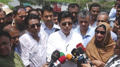 বক্তব্য দিচ্ছেন ঢাকা দক্ষিণ সিটি মেয়র শেখ ফজলে নূর তাপস
