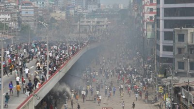 কোটা আন্দোলনকে কেন্দ্র করে রণক্ষেত্রে পরিণত হয়েছিল রাজধানীর যাত্রাবাড়ী এলাকা, ১৮ জুলাইয়ের চিত্র (ছবি: নাসিরুল ইসলাম)