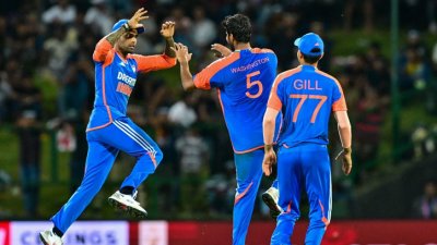 ভারতের কাছে বিস্ময়কর হারে হোয়াইটওয়াশ শ্রীলঙ্কা