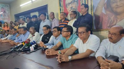 সংবাদ সম্মেলনে আওয়ামী লীগ সাধারণ সম্পাদক ওবায়দুল কাদের