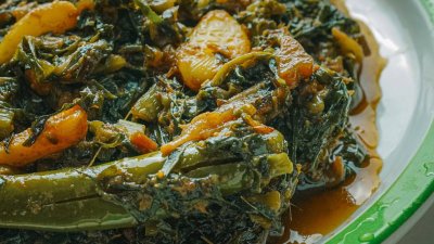 পুঁই শাক-শুঁটকি রান্না। ছবি- জনতার রান্নাঘর
