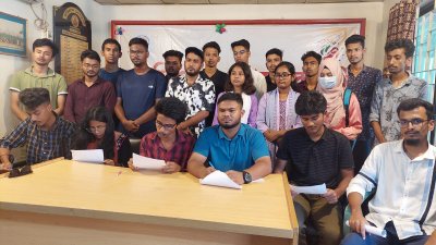 কুড়িগ্রাম প্রেসক্লাবে বৈষম্যবিরোধী ছাত্র আন্দোলনের সংবাদ সম্মেলন