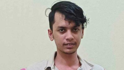 বহিষ্কার হওয়া কাউছার