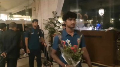 বাংলাদেশ ‘এ’ দলের হয়ে পাকিস্তান গেছেন হাসান মাহমুদও।