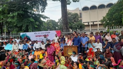 ‘শান্তির পথে আমরা বাংলাদেশি’ শীর্ষক সমাবেশে বিএনপি নেতারা