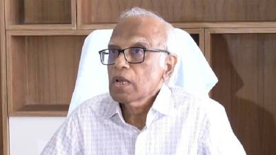 শিক্ষা উপদেষ্টা ওয়াহিদউদ্দিন মাহমুদ (ছবি: সংগৃহীত)