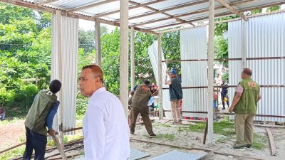 বনভূমি অবৈধ দখলমুক্ত করা হচ্ছে