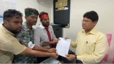 চাঁপাইনবাবগঞ্জ পৌরসভার নির্বাহী প্রকৌশলীকে পদত্যাগে চাপ।
