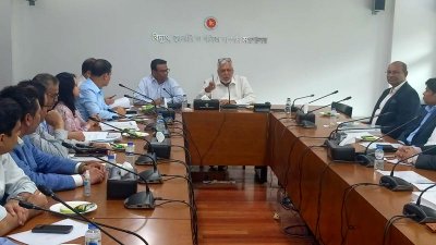 বিদ্যুৎ, জ্বালানি ও খনিজ সম্পদ উপদেষ্টা মুহাম্মদ ফাওজুল কবির খান
