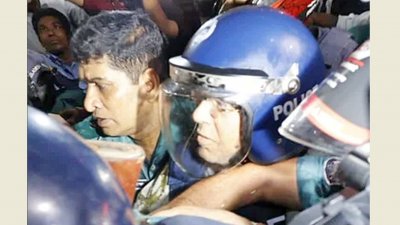 আদালতে সাবেক আইনমন্ত্রী আনিসুল হক (ফাইল ছবি)