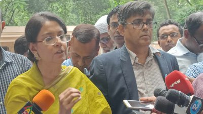 সাংবাদিকদের ব্রিফ করেন বন, পরিবেশ ও জলবায়ু উপদেষ্টা সৈয়দা রিজওয়ানা হাসান