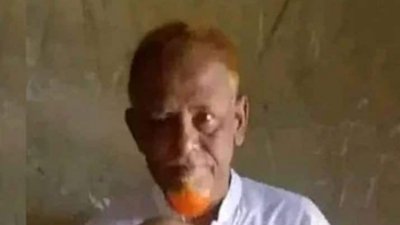 পানির তীব্র স্রোতে ভেসে যাওয়া বাবা সাহাব উদ্দিন।