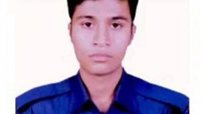 গ্রেফতারকৃত পুলিশ কনস্টেবল মো. আকরাম হোসেন