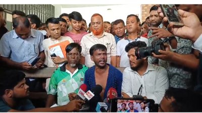 হামলার শিকার হওয়ার পর সাংবাদিকদের সঙ্গে কথা বলছেন হিরো আলম