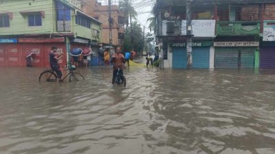 যশোর শহরের কয়েকটি নিচু এলাকা ডুবে গেছে