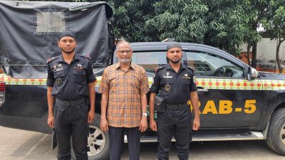রাজশাহীর সাবেক এমপি এনামুল হককে গ্রেফতার করেছে র‌্যাব