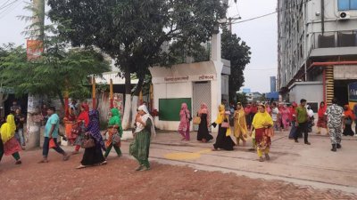 সাভার ও আশুলিয়া শিল্পাঞ্চলে বন্ধ হওয়া বেশিরভাগ কারখানা খুলে দেওয়া হয়েছে