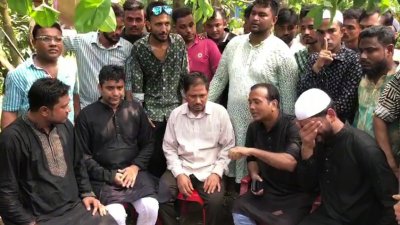 নিহত ওয়াসিম আকরামের পরিবার ও স্বজনদের সঙ্গে কথা বলেন ছাত্রদল নেতৃবৃন্দ