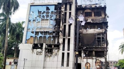 ক্ষতিগ্রস্ত অ্যানেক্স ভবন