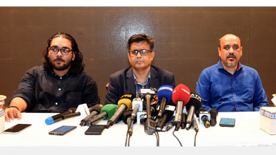 ড. ইউনূসের যুক্তরাষ্ট্র সফর নিয়ে আয়োজিত সংবাদ সম্মেলনে কথা বলছেন প্রধান উপদেষ্টার প্রেস সেক্রেটারি শফিকুল আলম