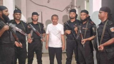 একরামুল করিম চৌধুরীকে গ্রেফতার করেছে র‌্যাব