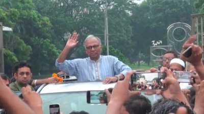 জামিনে মুক্ত মাহমুদুর রহমান
