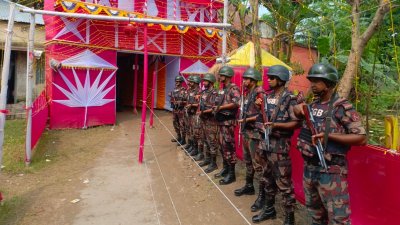 মণ্ডপের নিরাপত্তায় বিজিবি