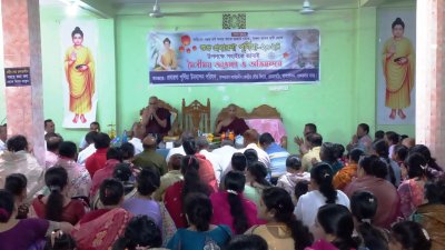 বিভিন্ন বৌদ্ধ বিহারে উদযাপিত হচ্ছে বৌদ্ধ ধর্মাবলম্বীদের শুভ প্রবারণা পূর্ণিমা