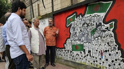 জুলাই-আগস্টে অভ্যুত্থানের সময় রাজধানীর বিভিন্ন দেয়ালে নানা ধরনের গ্রাফিতি আঁকা হয়।
