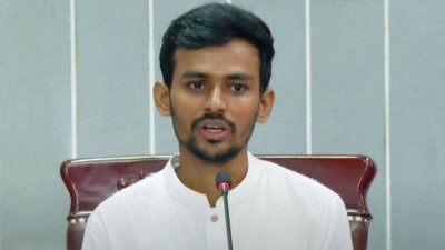 যুব ও ক্রীড়া উপদেষ্টা আসিফ মাহমুদ ( ফাইল ফটো)