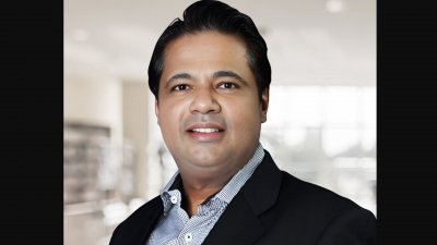 জন শাখাওয়াত চৌধুরী