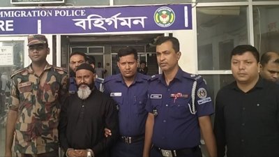 আটক রুস্তম খন্দরকার