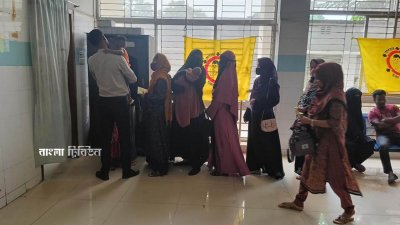 মুন্সীগঞ্জে এক মাস ধরে সম্প্রসারিত টিকাদান কর্মসূচির (ইপিআই) গুরুত্বপূর্ণ কয়েকটি টিকার সরবরাহ বন্ধ থাকায় সময়মতো টিকা দেওয়া যাচ্ছে না হাজারো নবজাতক শিশুকে