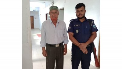 গ্রেফতার জয়নাল আবেদিন