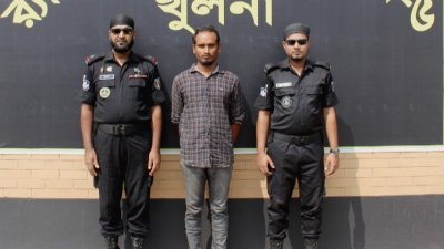 গ্রেফতার আসামি