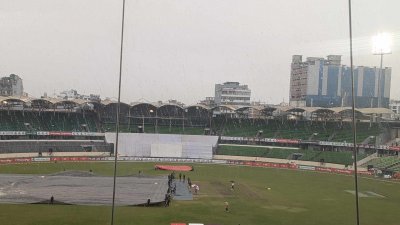 মিরপুরে বৃষ্টি।