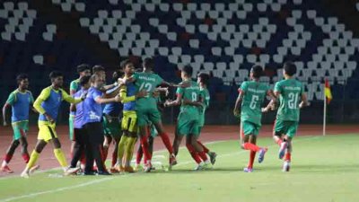 কম্বোডিয়ার বিপক্ষে গোল উদযাপন
