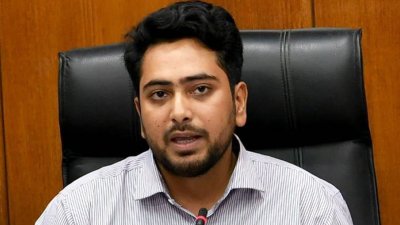 উপদেষ্টা নাহিদ ইসলাম (ফাইল ছবি)