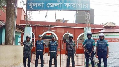 বর্তমানে পরিস্থিতি স্বাভাবিক রয়েছে