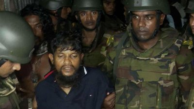 যৌথ বাহিনীর হাতে আটক আলতাফ