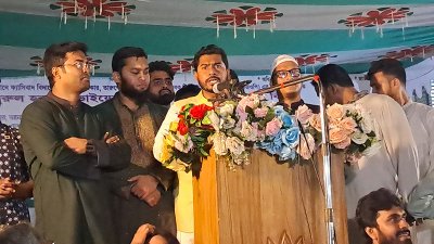 নারায়ণগঞ্জ গণসমাবেশে বক্তব্য দেন নুরুল হক নুর